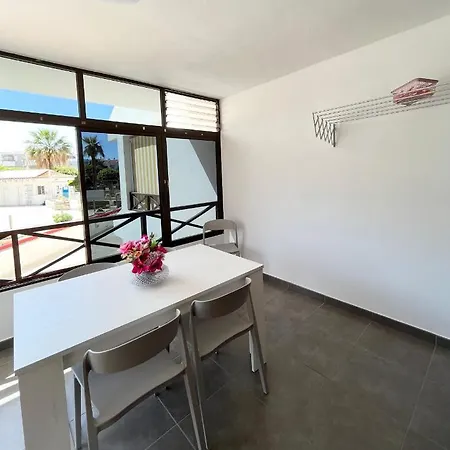 Casa Hermosa דירה *