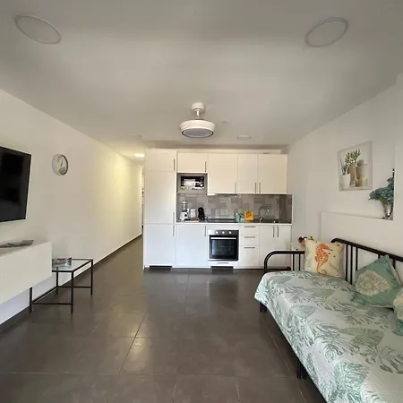דירה Casa Hermosa *
